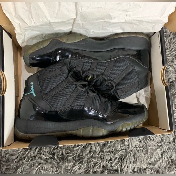 Air Jordan 11 Retro GS ‘GAMMA’ for sale. - Picture 3 of 3